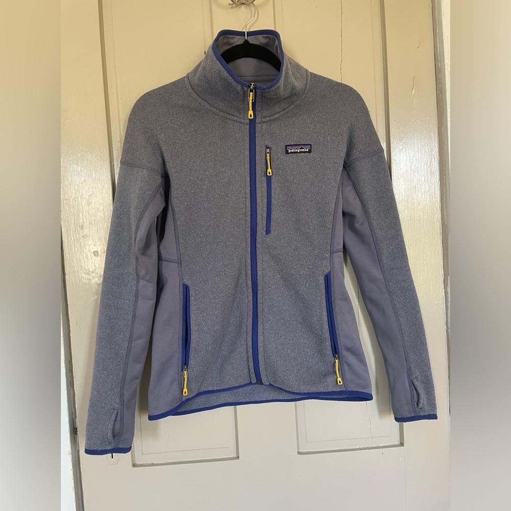 Patagonia Blue Periwinkle and Yellow Ski Jacket Performance Thumb Hole Cute NWOT - Picture 4 of 13